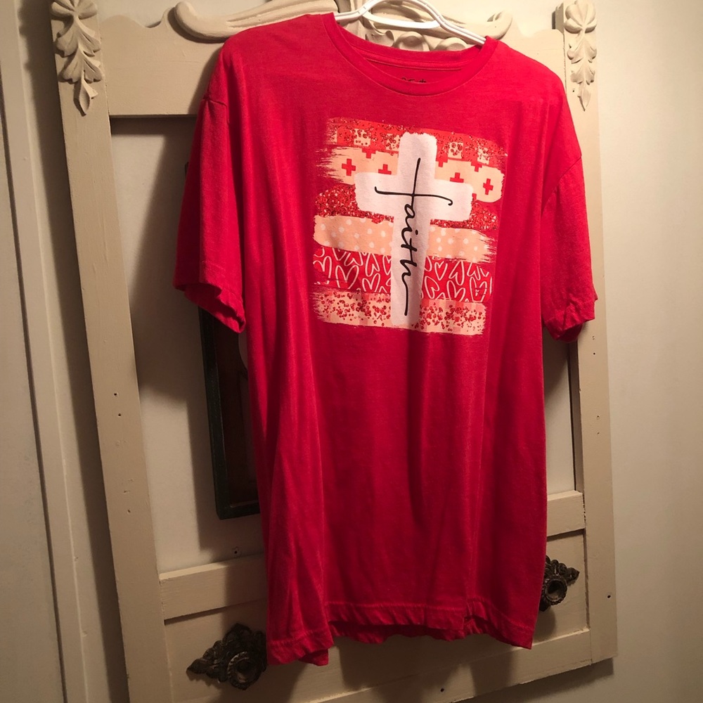 Love in Faith, Ladies “Faith” T-Shirt, Red, XL!!!  Excellent condition!!!